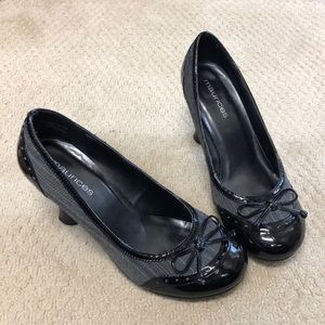 Maurices Size 8 Black/Gray Heels